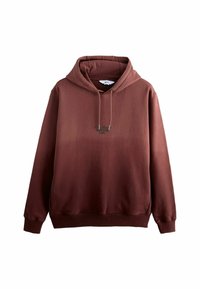 Bruine hoodie gemaakt van zachte stof, met een kangaroo zak, een capuchon met trekkoord en een subtiele logo detail in het midden.