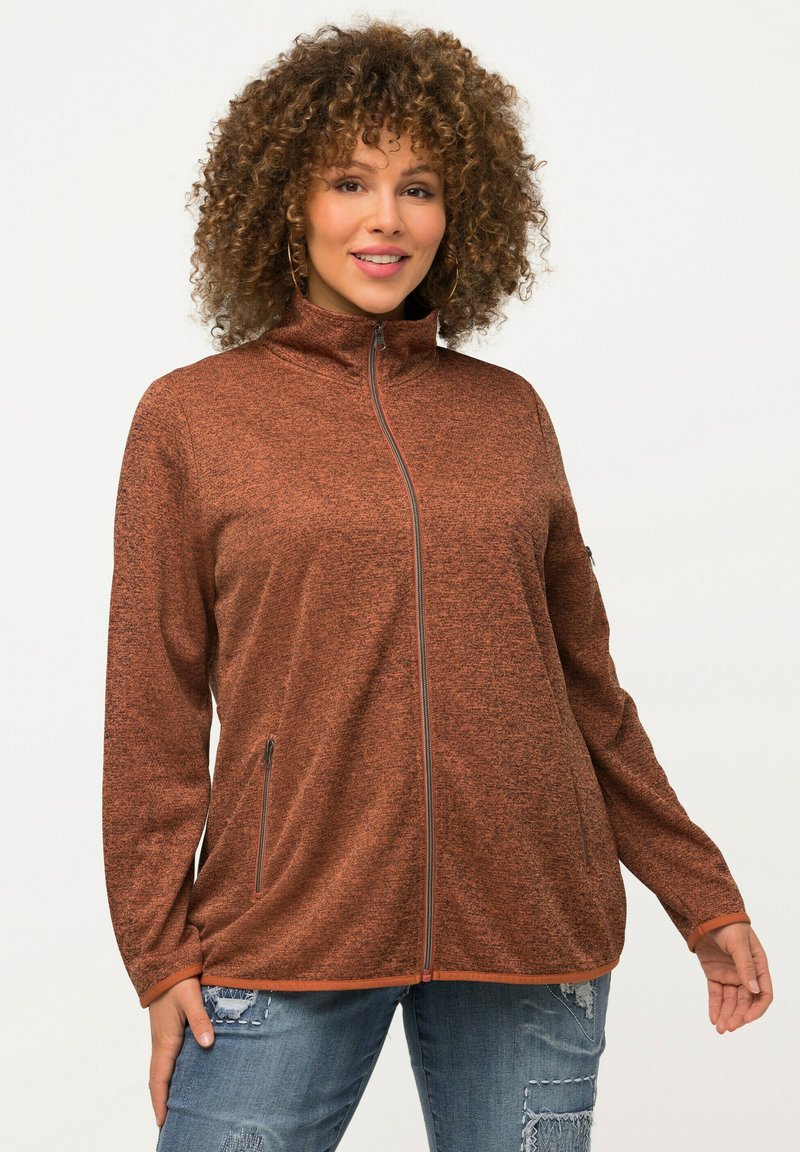 Ulla Popken OPSTAANDE KRAAG RITSZAKKEN - Cardigan - red