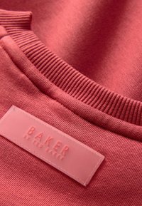 Baker by Ted Baker SET REGULAR FIT czerwony