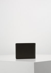 Strellson OXFORD CIRCUS BILLFOLD - Denarnica - darkbrown