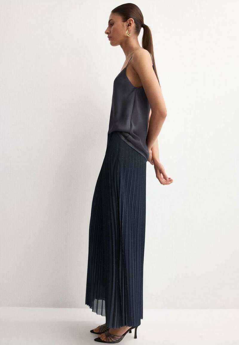 strapless open back dress Moira Satin Pleated Maxi Dress main image 0