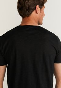 Dobber HENRY BASIC - T-paita - black