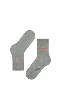 Grijze sokken van een gebreid materiaal met geribbelde boorden. Heeft een klein rood autootje ontwerp op elke sok en de gedrukt merknaam op de zool.