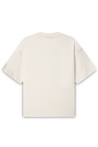 Kurzarm-T-Shirt mit Rundhalsausschnitt in hellem Creme-Farbton, aus weicher Baumwolle gefertigt, mit glatter Textur und einem einfachen, schlichten Design.