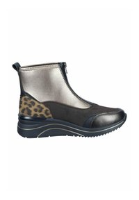 Bottines à hauteur de cheville avec un panneau en cuir suédé noir, argent métallique et imprimé léopard. Fermeture éclair, semelle surélevée avec nervure texturée.