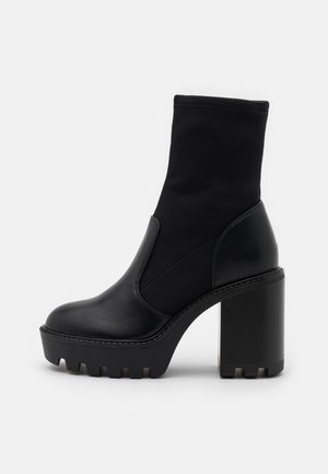 Bottines à talons hauts - black