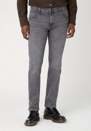 Wrangler - Jeansy Straight Leg