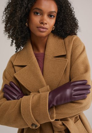 Gloves - burgundy red