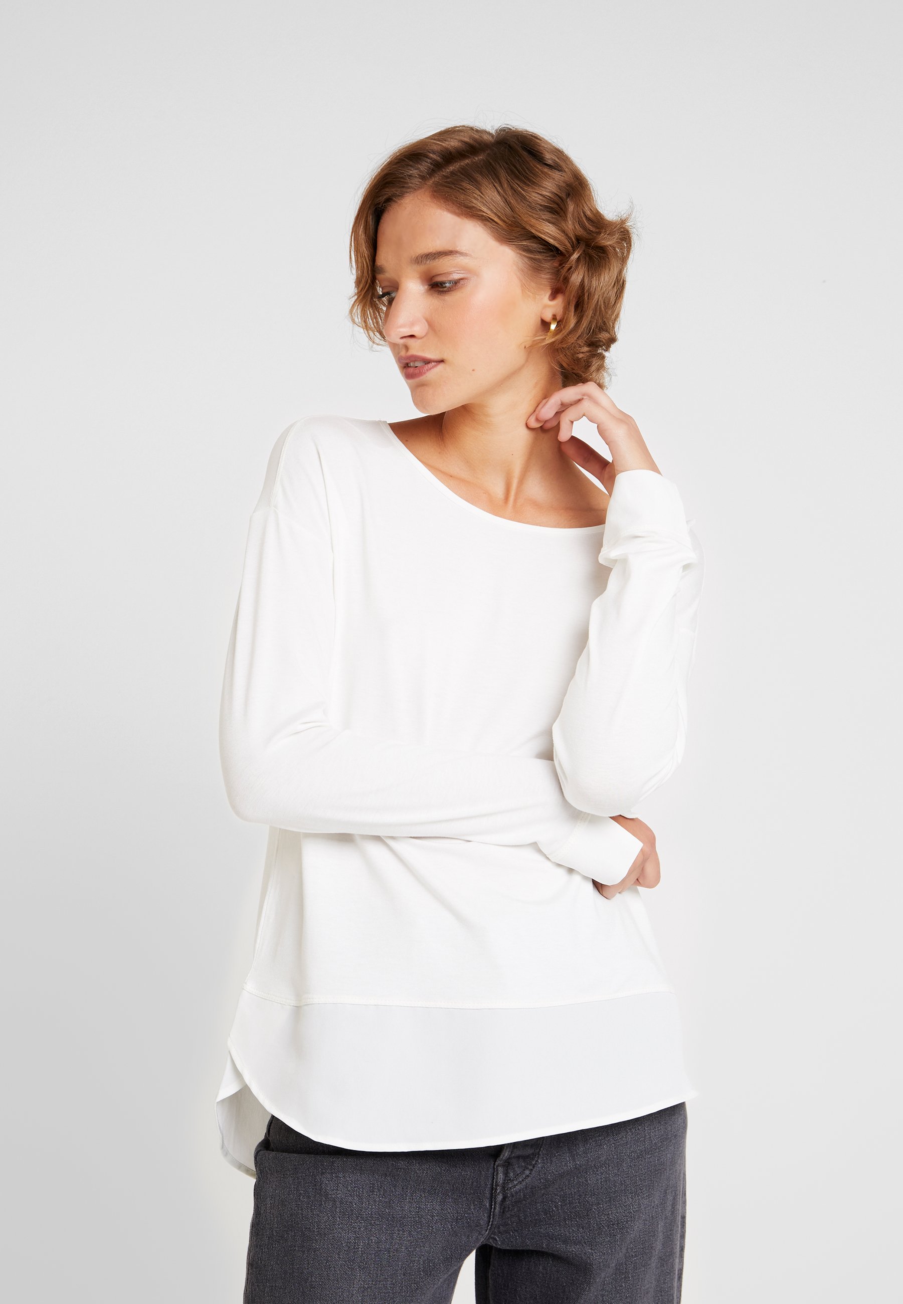 Esprit Collection Topper langermet off white Zalando.no edc by Esprit COLOURBLOCK - Topper langermet - off white