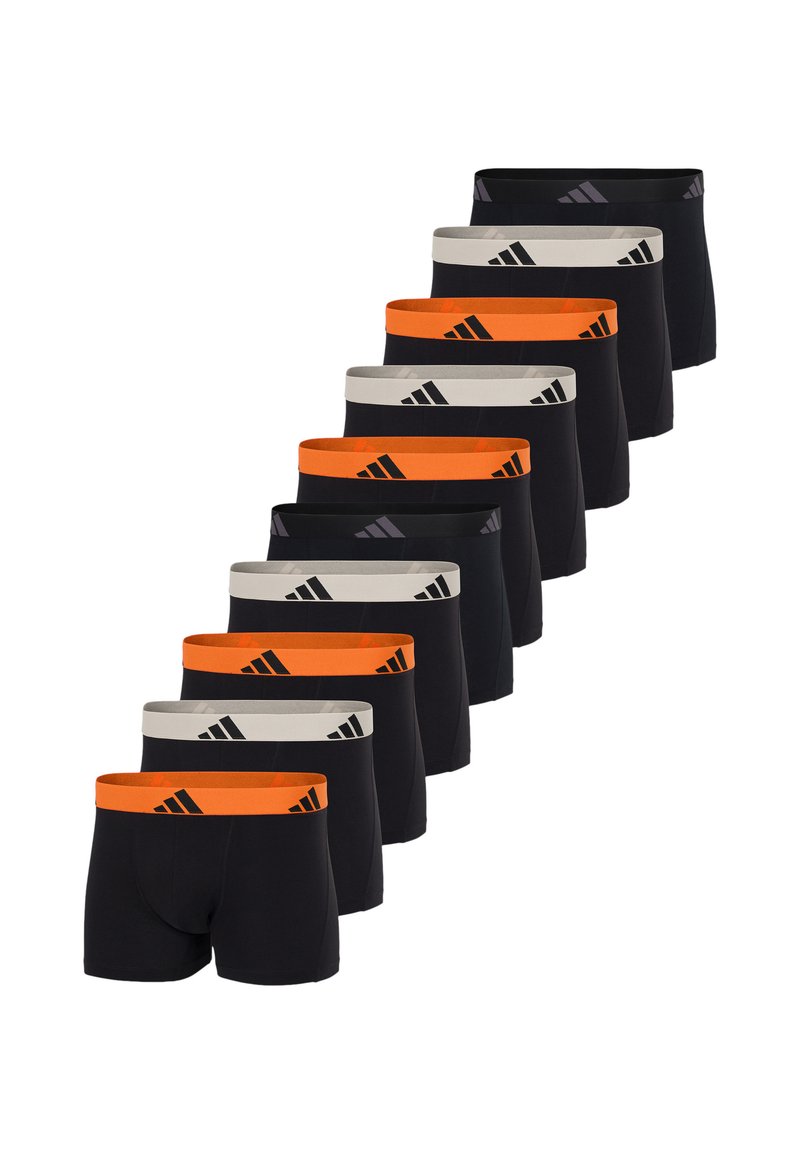 Zwarte boxershorts met verschillende kleuren van de tailleband: grijs, oranje en zwart. Elke heeft het drie-strepen Adidas-logo op de tailleband.