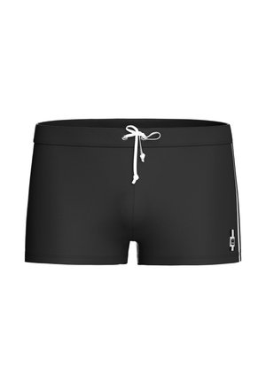 Miesten mustat uimashortsit, joissa valkoinen kiristysnauha ja pieni valkoinen logo vasemman jalan puolella, valkoisella taustalla.