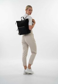 Tamaris - Rucksack - black Thumbnail Image 1