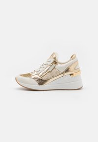 MICHAEL Michael Kors DARBY WEDGE TRAINER - Baskets basses - pale gold