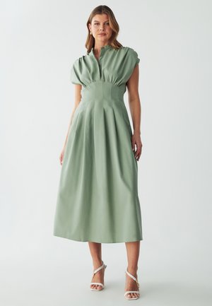 WILLA OTIS - Blusenkleid - sage green