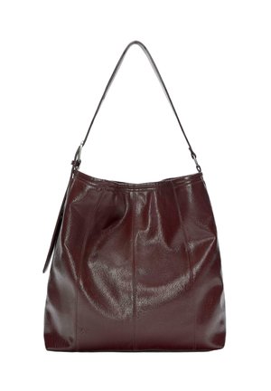 Dunkelbraune Leder-Schultertasche mit einem einzelnen Riemen und subtilen vertikalen Steppdetails, gezeigt vor einem weißen Hintergrund.