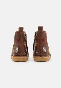 Petit Nord Copenhagen BOOT WOODLAND UNISEX - Kotníkové boty - hazelnut