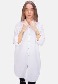 JESSY MUSSELIN OVERSIZED - Button-down blouse - weiß
