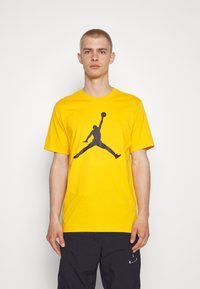 Jordan JUMPMAN SS CREW - T-shirt estampada - taxi
