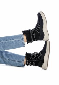 Refresh Botas para la nieve - black