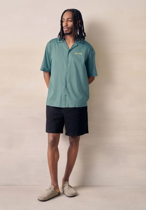 Next, REGULAR FIT - MATISSE PRINT SHORT SLEEVE - Shirt - blue
