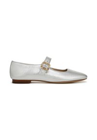 Silver leather flat shoe with a pointed toe, side buckle, and low wooden heel, featuring a smooth texture and minimalist design.