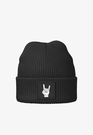 Schwarze Rippstrick-Mütze mit umgeschlagenem Rand, der einen weißen Aufnäher mit einer Grafik einer Hand zeigt, die die "Rock on"-Geste macht.