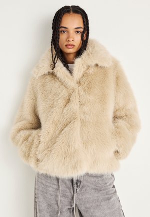 SHORT JACKET - Vinterjakker - cream