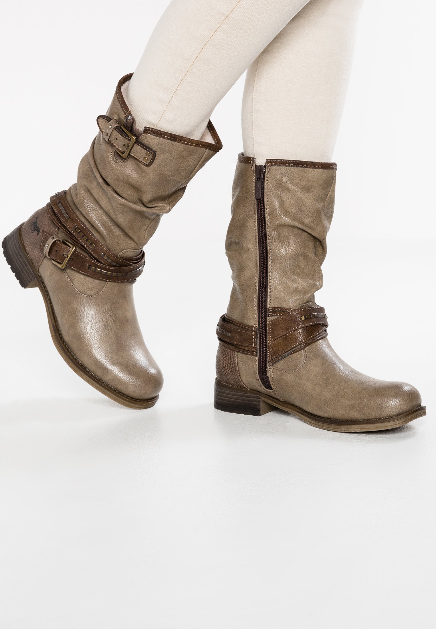 levi's emerson boots brown