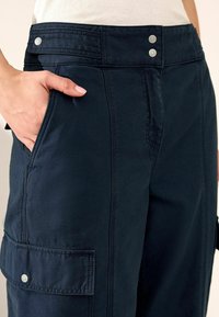 Next FIT - BARREL LEG - Reisitaskuhousut - navy