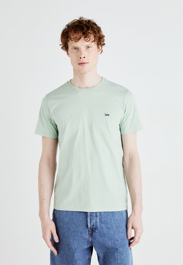 PATCH LOGO TEE - Basic T-shirt - soft sage