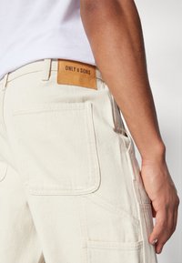Only & Sons ONSEDGE  - Jeans straight leg - beige