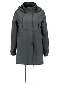 Imperméable à capuche gris foncé avec des manches longues, zip sur le devant recouvert d'un rabat, cordons de serrage à la capuche et à l'ourlet, et poches latérales.