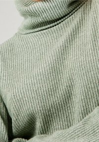 Guido Maria Kretschmer Collection Stickad tröja - green