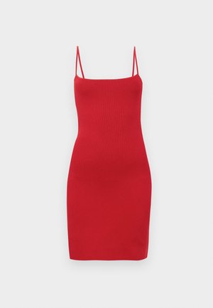 Crvena haljina s uskim krojem izrađena od rebrastog materijala, s tankim podesivim naramenicama i ravnim izrezom. Glatka tekstura, dizajn do koljena.