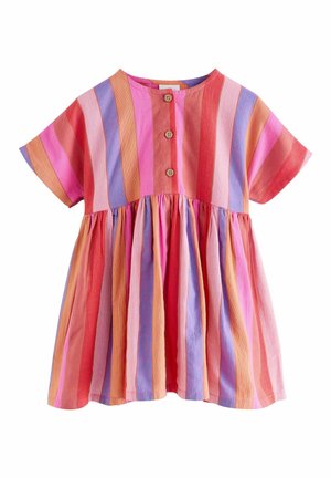 Robe à manches courtes pour tout-petit avec des rayures verticales orange, rose, violettes et rouges, trois boutons sur le devant et une taille froncée.