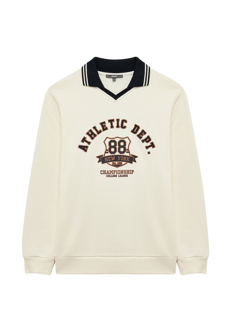 Kremowy sweatshirt z czarno-białym kołnierzem w paski. Posiada napis "ATHLETIC DEPT." oraz graficzne logo w ciemnym brązie i niebieskim.