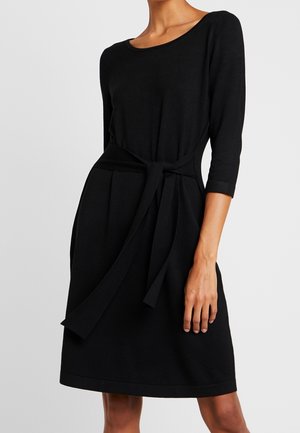 Jumper dress - black
