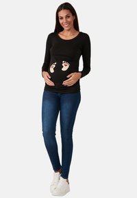 M.M.C. Langarmshirt - schwarz