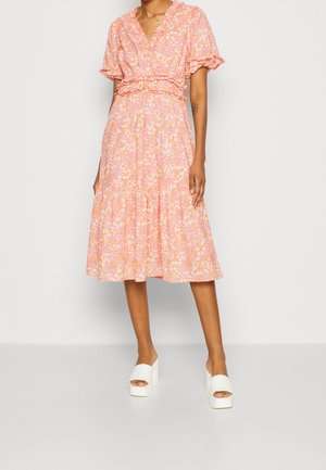 Vestido informal - pink