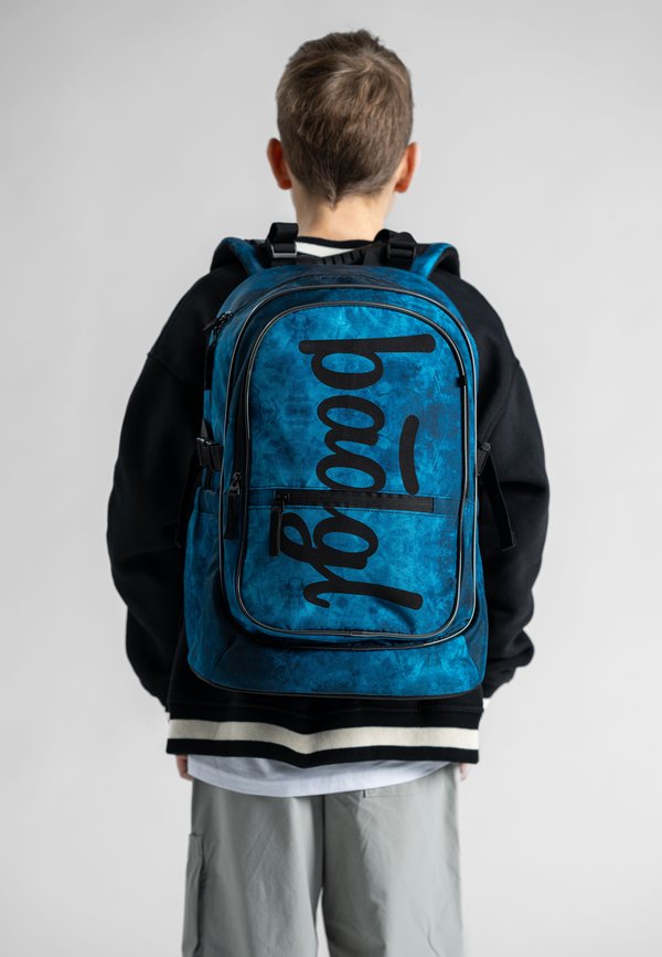 ERGONOMISCHE  –  CORE  – Schulranzen – blau