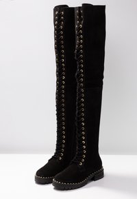 Jeffrey Campbell Muszkieterki