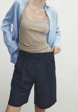 Short - dark blue