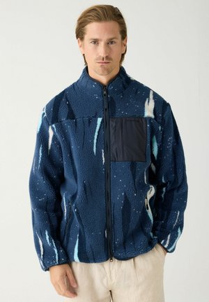 KnowledgeCotton Apparel, LOOSE FIT NORTHERN LIGHTS - Яке от полар - blue