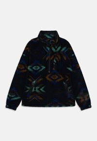 Pullover in pile con colletto alto, caratterizzato da un motivo geometrico multicolore in blu scuro, verde e marrone. Include zipper frontale e tasche.