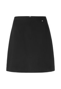 Schwarze Minirock aus glattem Material. Einfaches Design mit einem Bund und einem kleinen Logo-Detail auf der Vorderseite.