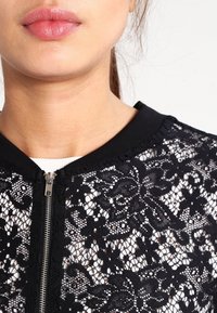 Vero Moda Kurtka Bomber