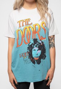Paradiso Clothing THE DOORS LIGHT MY FIRE STACKED BLUE DYE WASH - Print T-shirt - blue