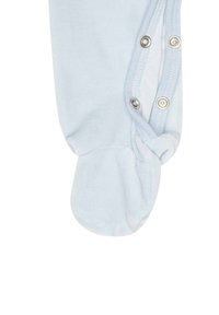 Sanetta STEIFF STRAMPLER BÄR LOGO DRUCKKNÖPFE - Pijama de bebé - hellblau