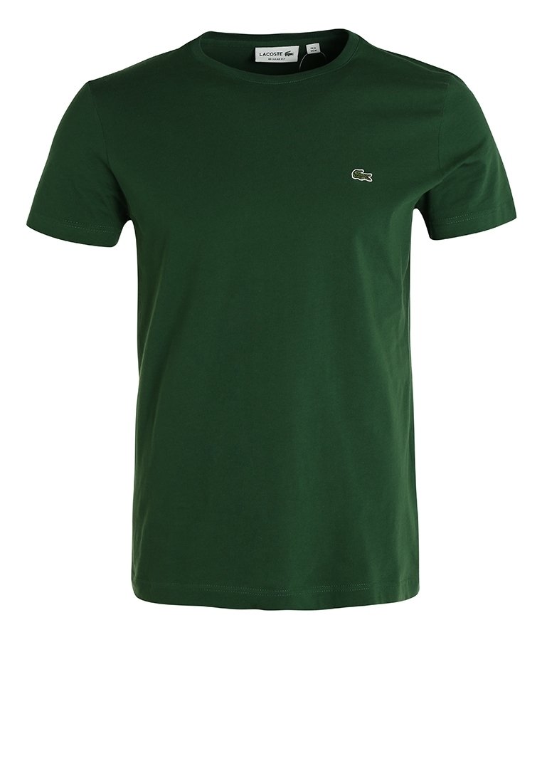 Camiseta de algodón verde con cuello redondo, mangas cortas y un pequeño logo bordado en el lado izquierdo del pecho. Textura suave, corte clásico.