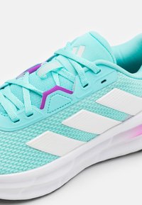 adidas Performance GALAXY W Road running shoes flash